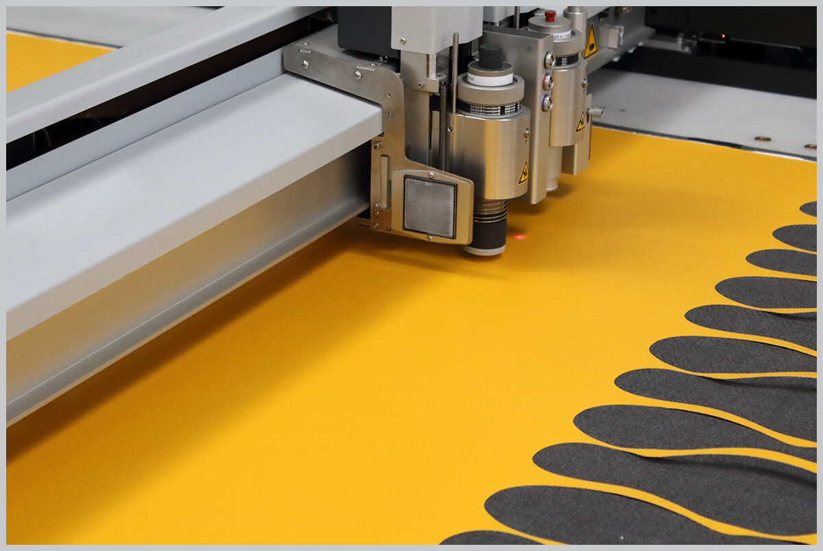Toolless Die Cutting Machine Tape Manufacturing Service From Heskins