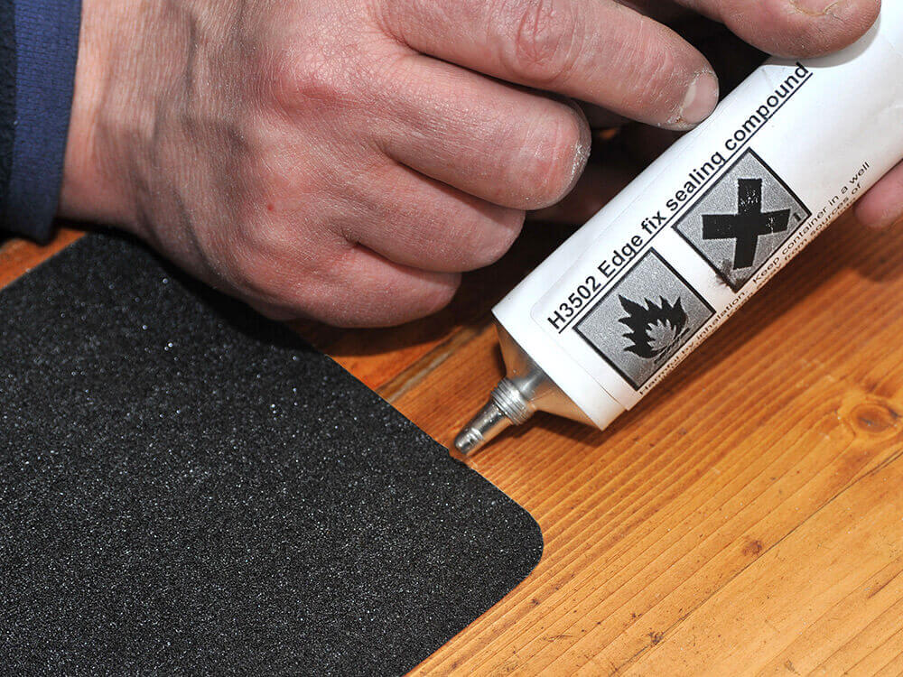Ancillaries to Increase Anti-Slip Tape Application Durability-Edge Fix used to secure tape