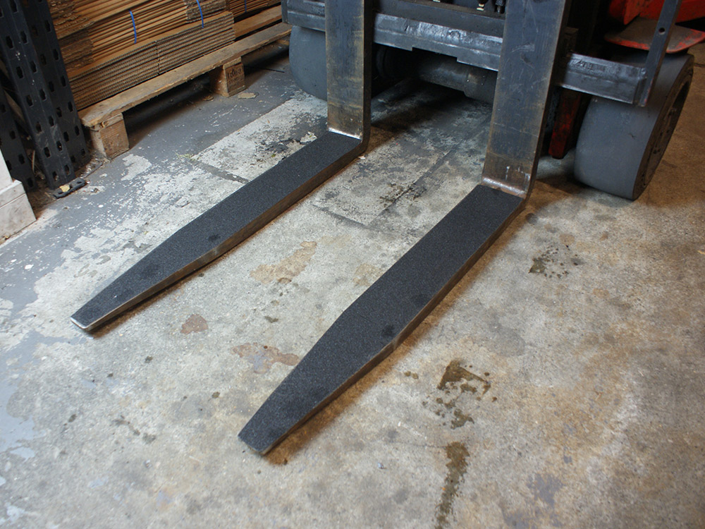 Non-Slip-Tape-for-Forklifts
