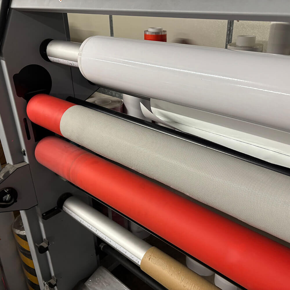 Roller grip tape on laminator